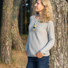 Babywearing Necklace - Yellow & Navy, Juniper Wood Kangaroocare