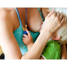Best Babywearing Necklace in Greens, Oak Wood