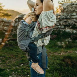Boba X Grey baby carrier physiological
