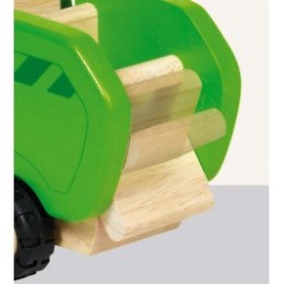 A trash-truck wood by Goki