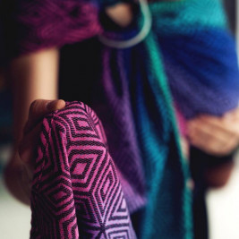 Little Frog Ring Sling - Dark Aurora Cube