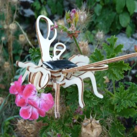 Maquette abeille solaire Héliobil